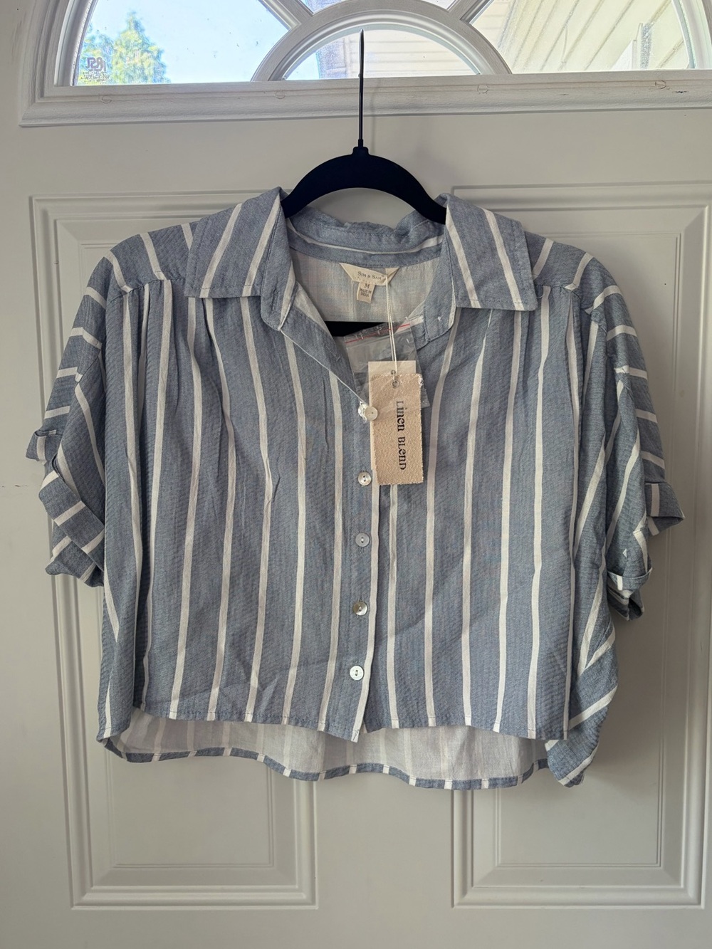 Sim & Sam Blue & White Striped Cropped Button Up Shirt ☀️